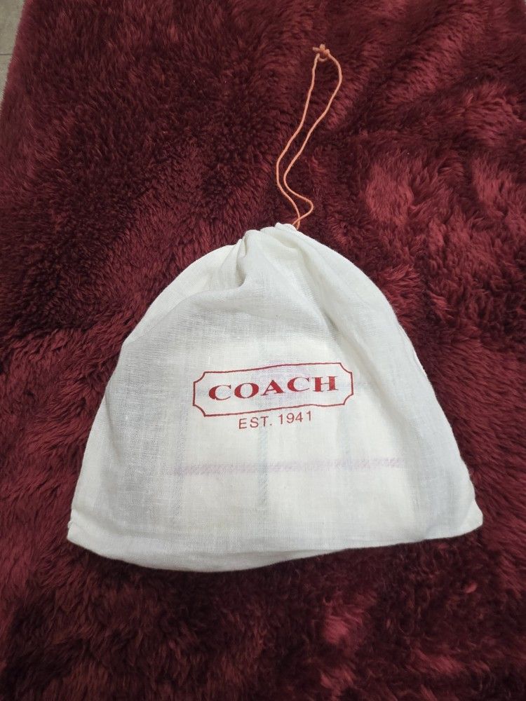 ✨ Authentic COACH Wristlet Wallet ✨