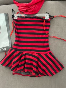 Halloween costumes Size girl 8-10 $10