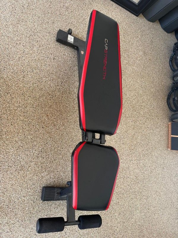 Cap Strength Weight Bench