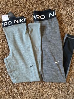 Women’s Nike pro leggings with mesh