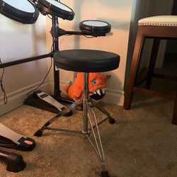Drum throne,  mint condition, adjustable height