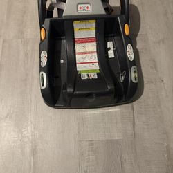 Chicco bravo Car seat 3 In 1 Travel