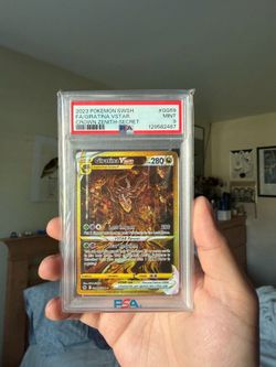 Giratina VSTAR (Secret) PSA 9
