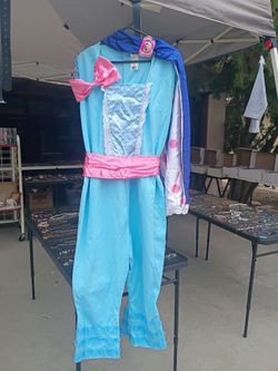 Toy Story's Little Bo Peep Halloween Costume
