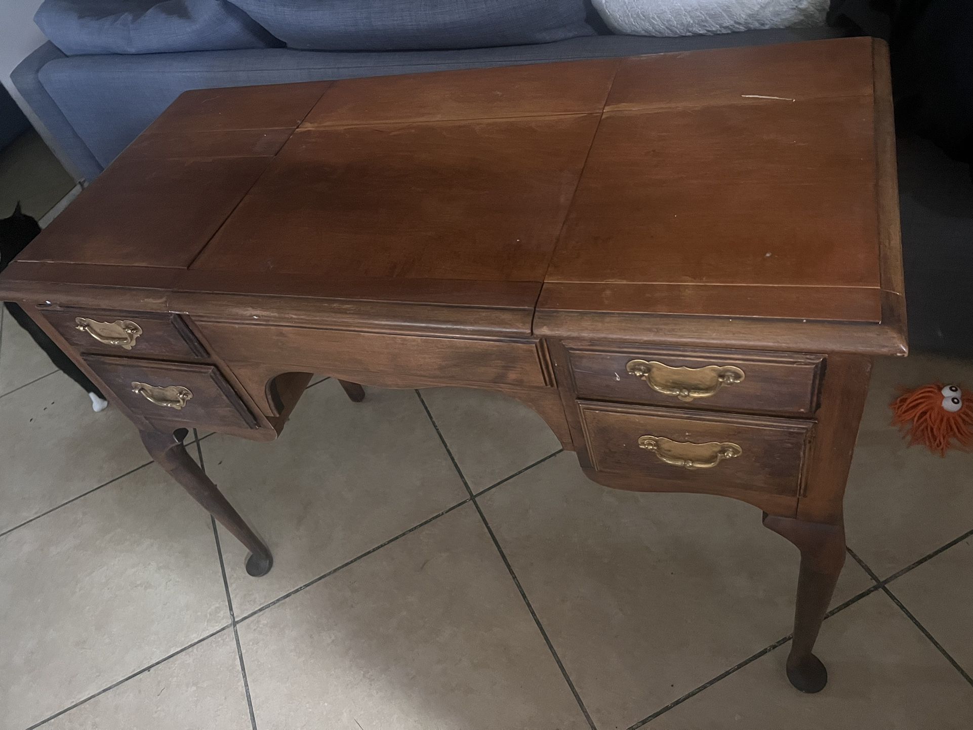 Vintage Wooden Desk Or Dresser $70.00