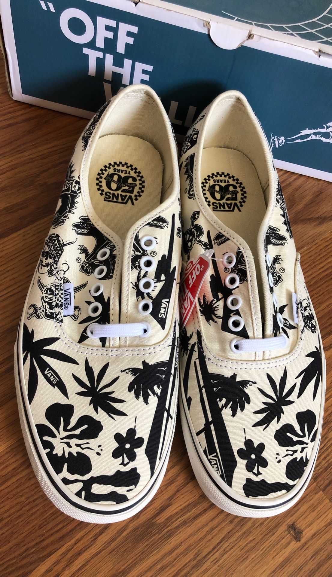 Rare vans Authentic 50th anniversary shoes