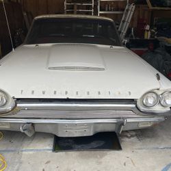 1964 Ford Thunderbird