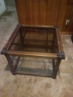 Free 16 Piece Lot Of Solid Wood Furniture & Lamps