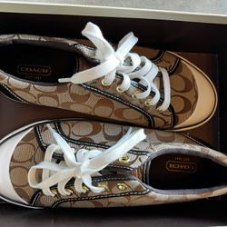 Coach shoes size 9 best sale
