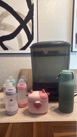 Baby Feeding Items