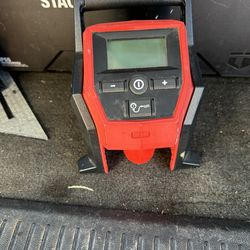 Milwaukee M12 inflator