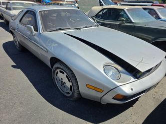 1982 Porsche 928