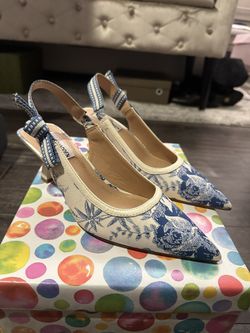 Steve Madden Pumps