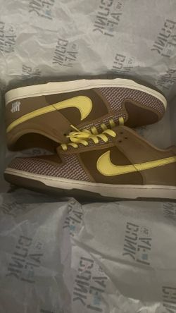 nike sneakers/shoes