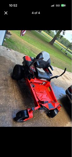 Ariens IKON Zero Turn Mower 52"