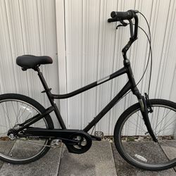 Used giant suede 2025 bike for sale