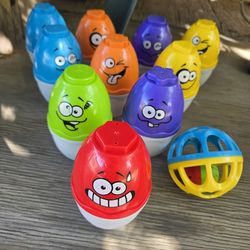 Toddler Bowling pins n ball