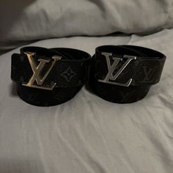 2 Louis vuitton belts