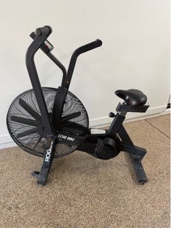 Rogue Echo V2 Assault Bike with Windguard