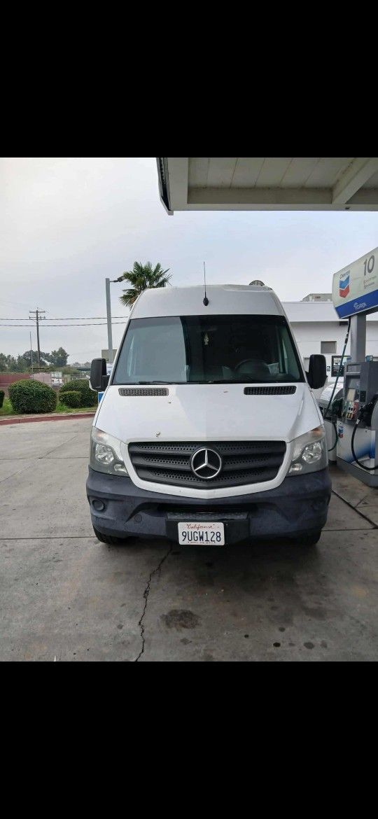 2016 Mercedes-Benz Sprinter Van