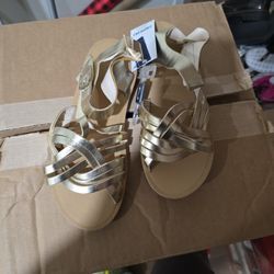 Girls Sandals New Size 2 