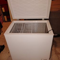 Chest Freezer 