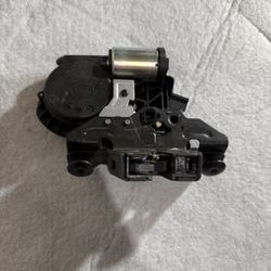 Buick enclave equinox  Rear Tailgate Latch Lock 