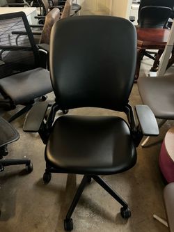 Steelcase leap v2 ergonomic office chair