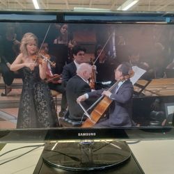 23" SAMSUNG 1080P MONITOR WITH DVI PORT $100 FINAL PRICE READ DESCRIPTION AND SEE 👀 ALL PICTURES 