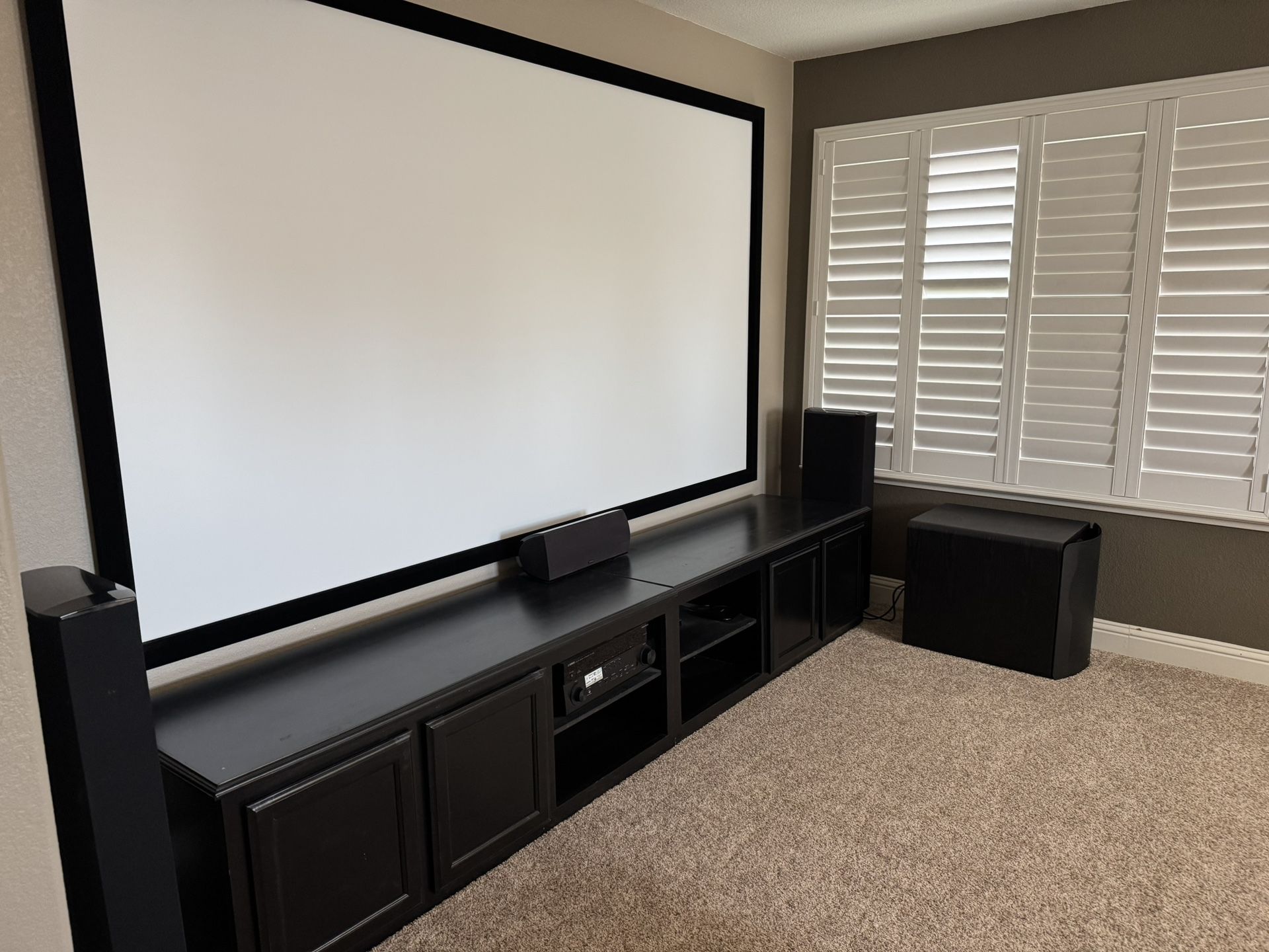 120 Inch Projector Screen