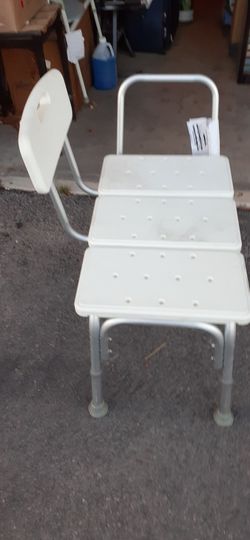 Shower Commode Chair / Bench
