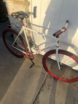 Paramount Fixed Gear Single Speed Bike