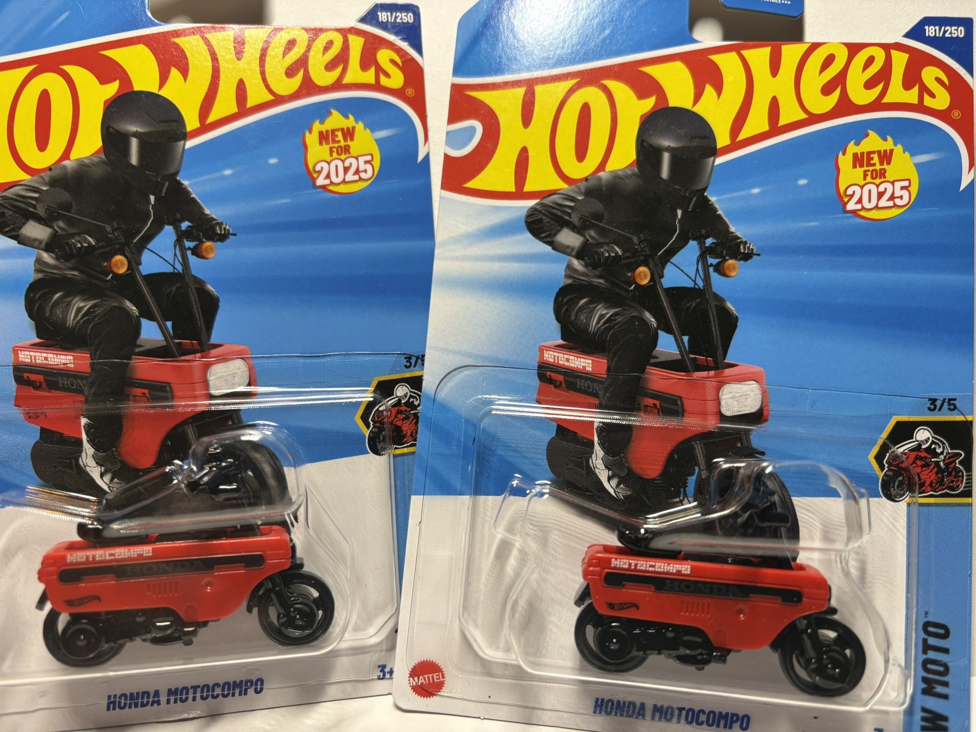 Hot Wheels 🛞 Honda Moto Compo