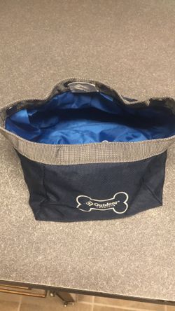 Extra large portable cloth dog dish