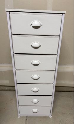 7-Drawer Vertical Dresser with Metal Frame & Wooden Top