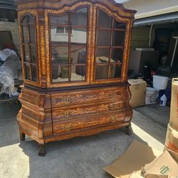 antique 