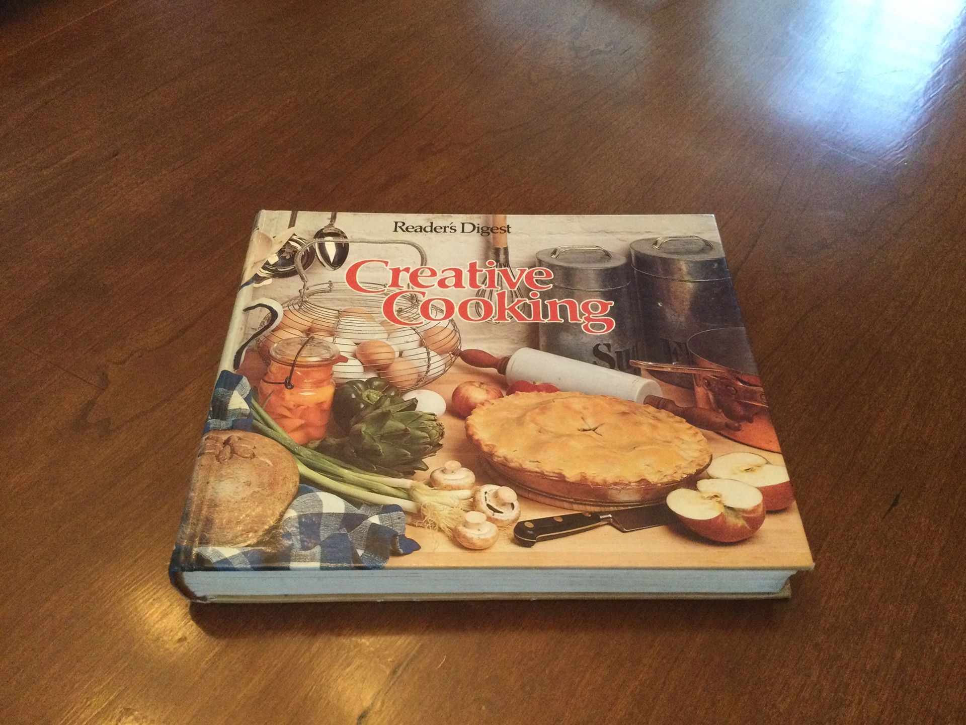 VINTAGE COLLECTIBLE COOKBOOK - READER’S DIGEST CREATIVE COOKING