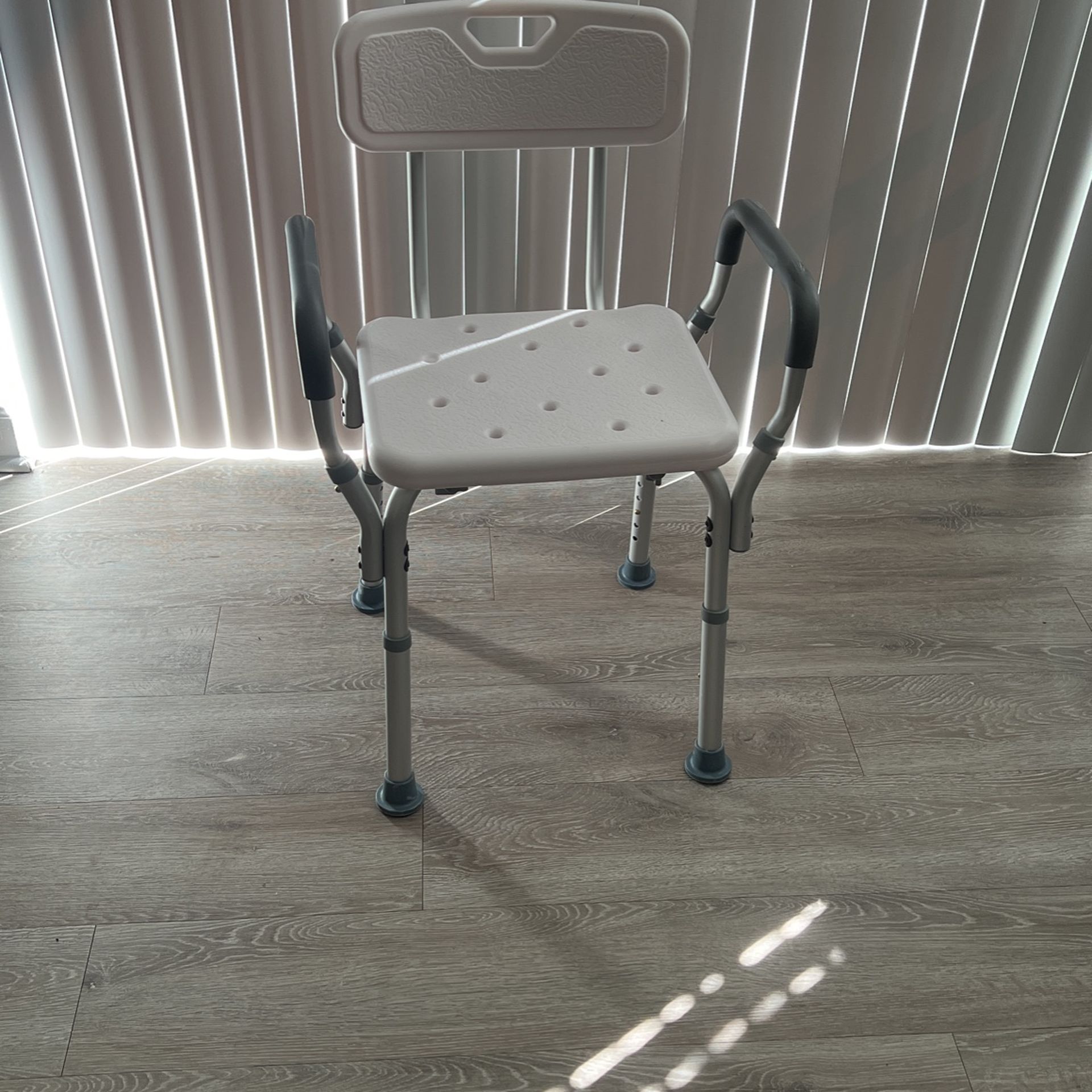 Deluxe Shower Chair with Arms