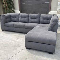 Couch Sectional 