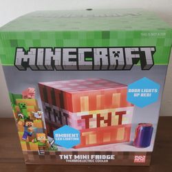 Minecraft TNT 9-Can Mini Fridge 