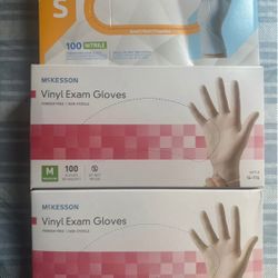Medical gloves