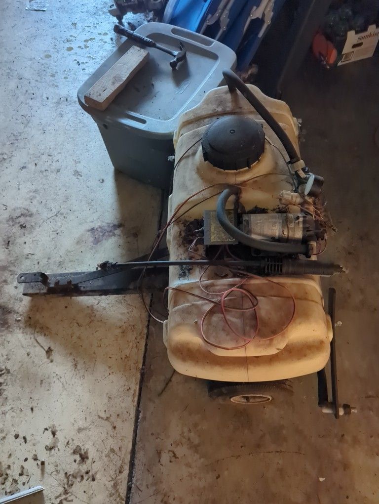 Pull Behind Electric  Garden Sprayer 