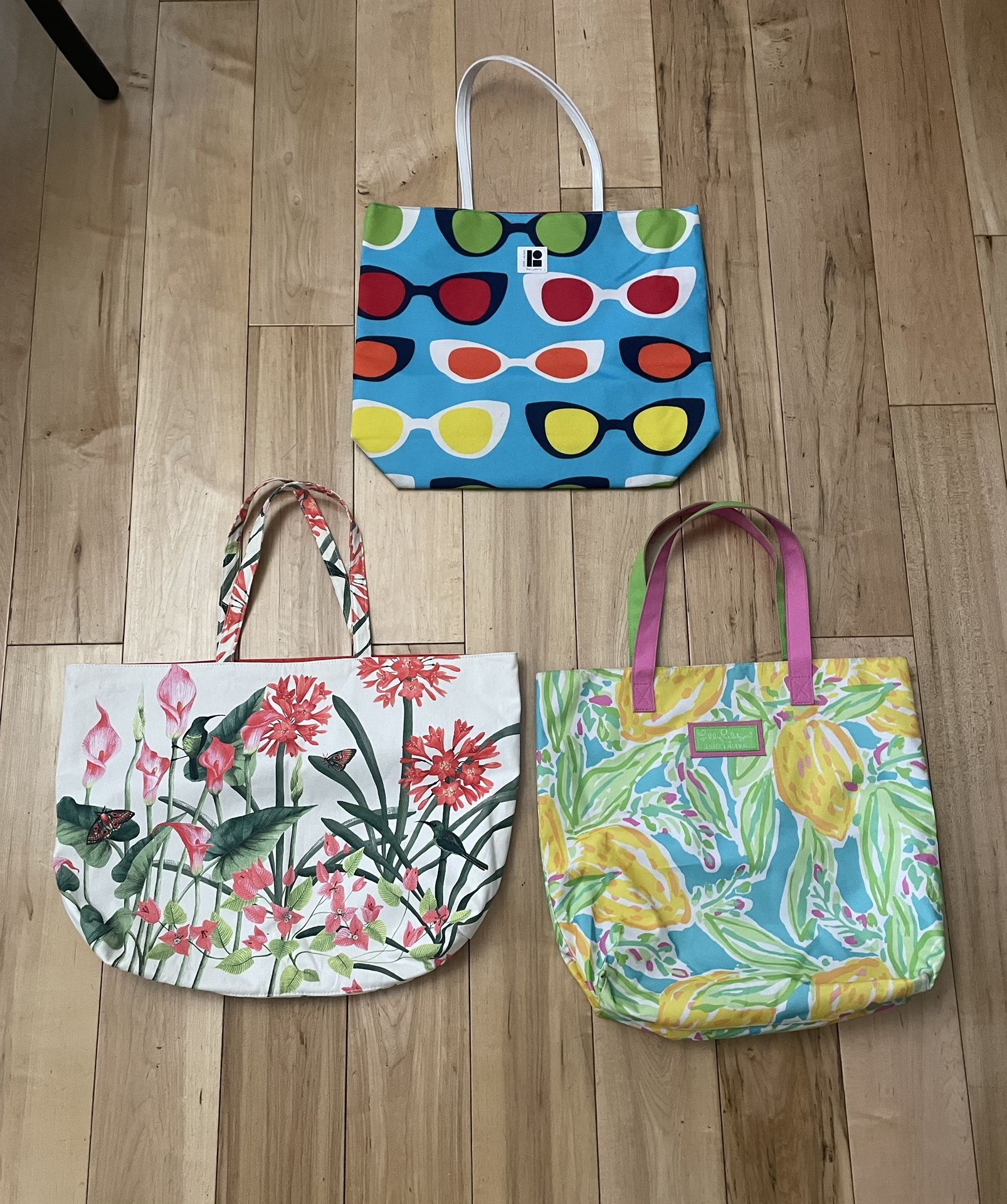 3 For $7 Estee Lauder Large Tote Bags
