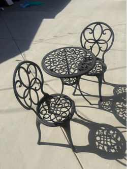 Bistro set
