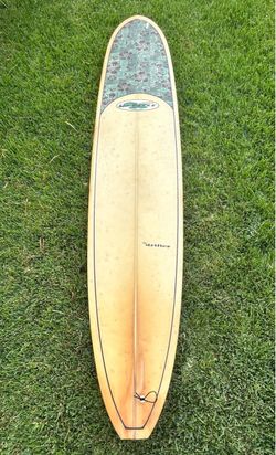 Longboard dual fin surfboard