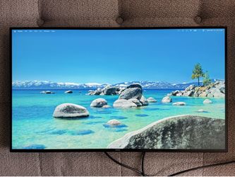 Dell UltraSharp U270QM 27” 4K USB-C Monitor | Great Condition | Cables Included