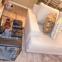 6 Month Old Sectional Couch