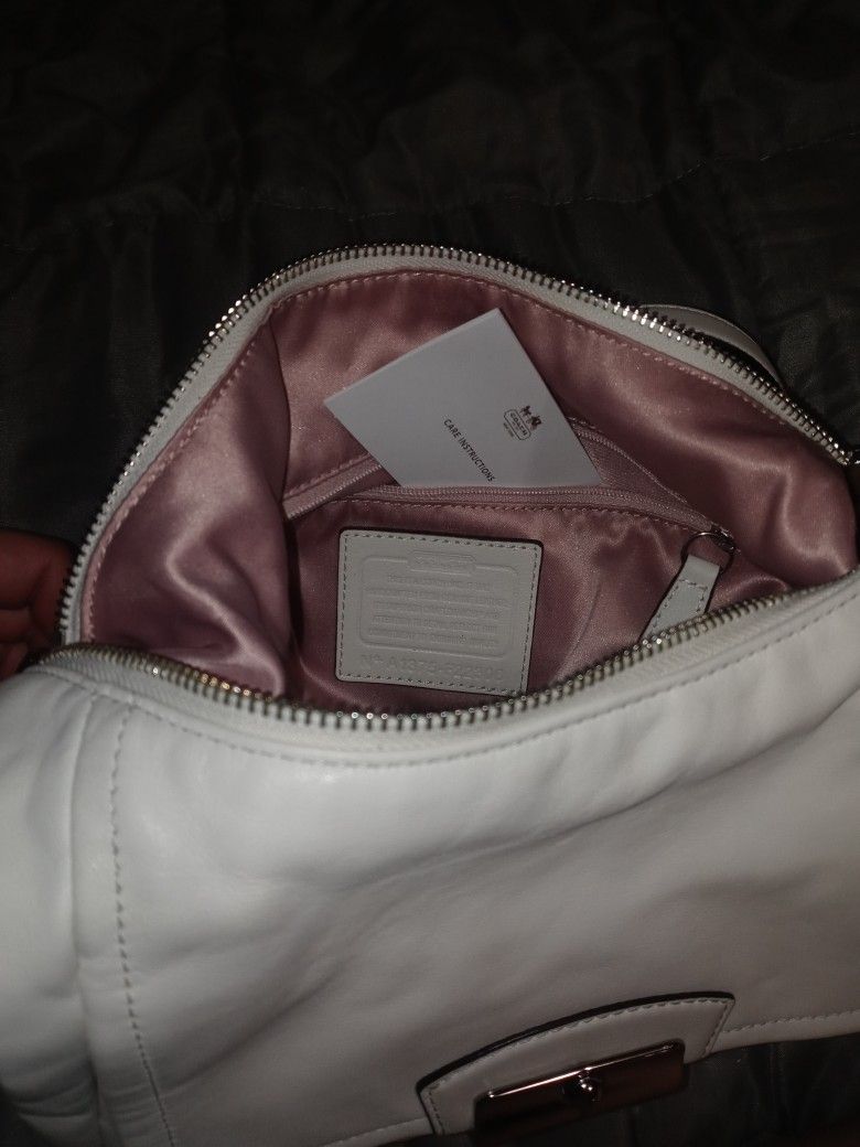 New With Tags Pink And White Coach Bag