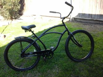 Beach cruiser bike