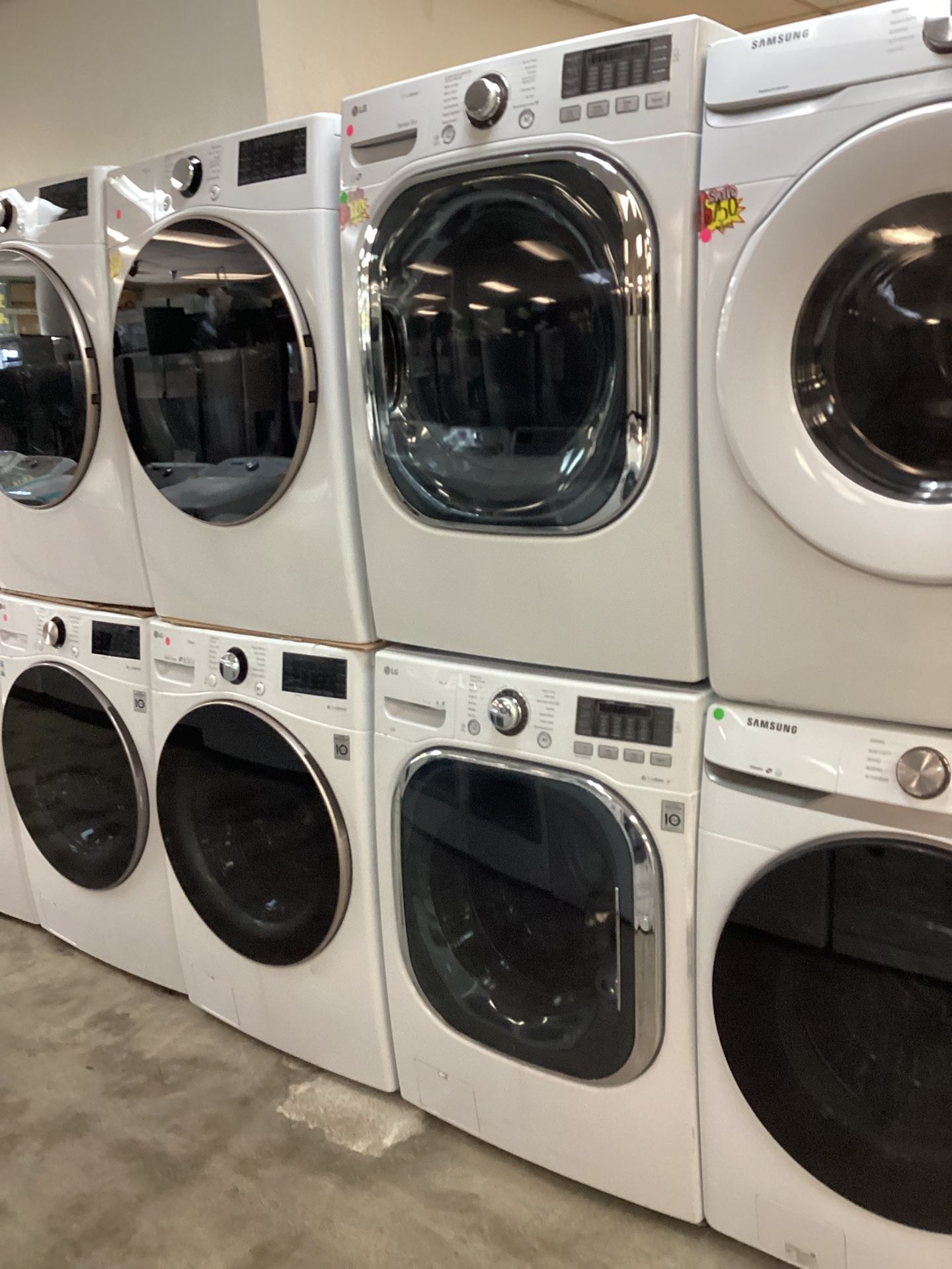 Lg Washer 4.5 Cu Ft And Dryer Gas 7.5 Cu Ft Set